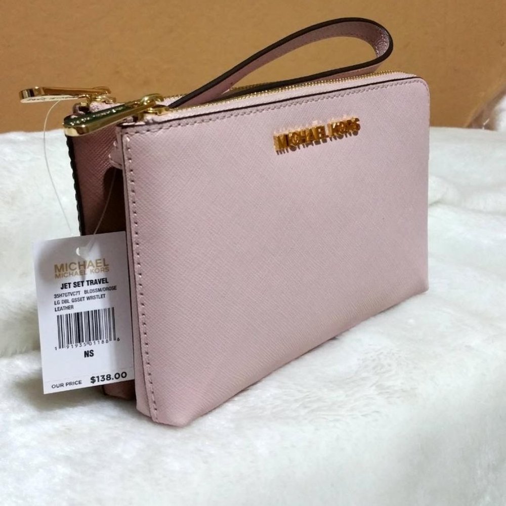 Michael Kors Jet Set Logo Double Gusset LG Wristlet wallet coin
